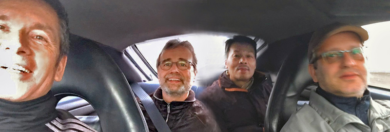 John, Joop, Alan en Safa op weg naar Ede