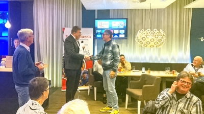 John Derksen 50 jaar lid  nttb